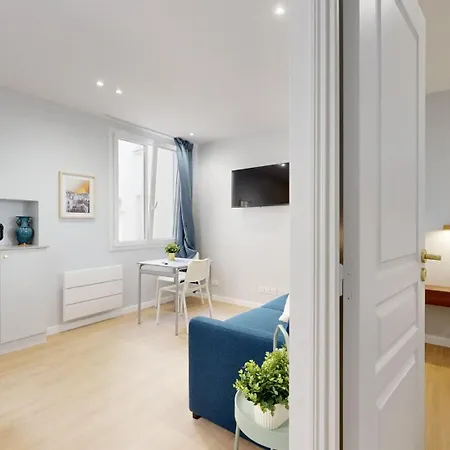 Bluestay 196 - Au Marais * Paris